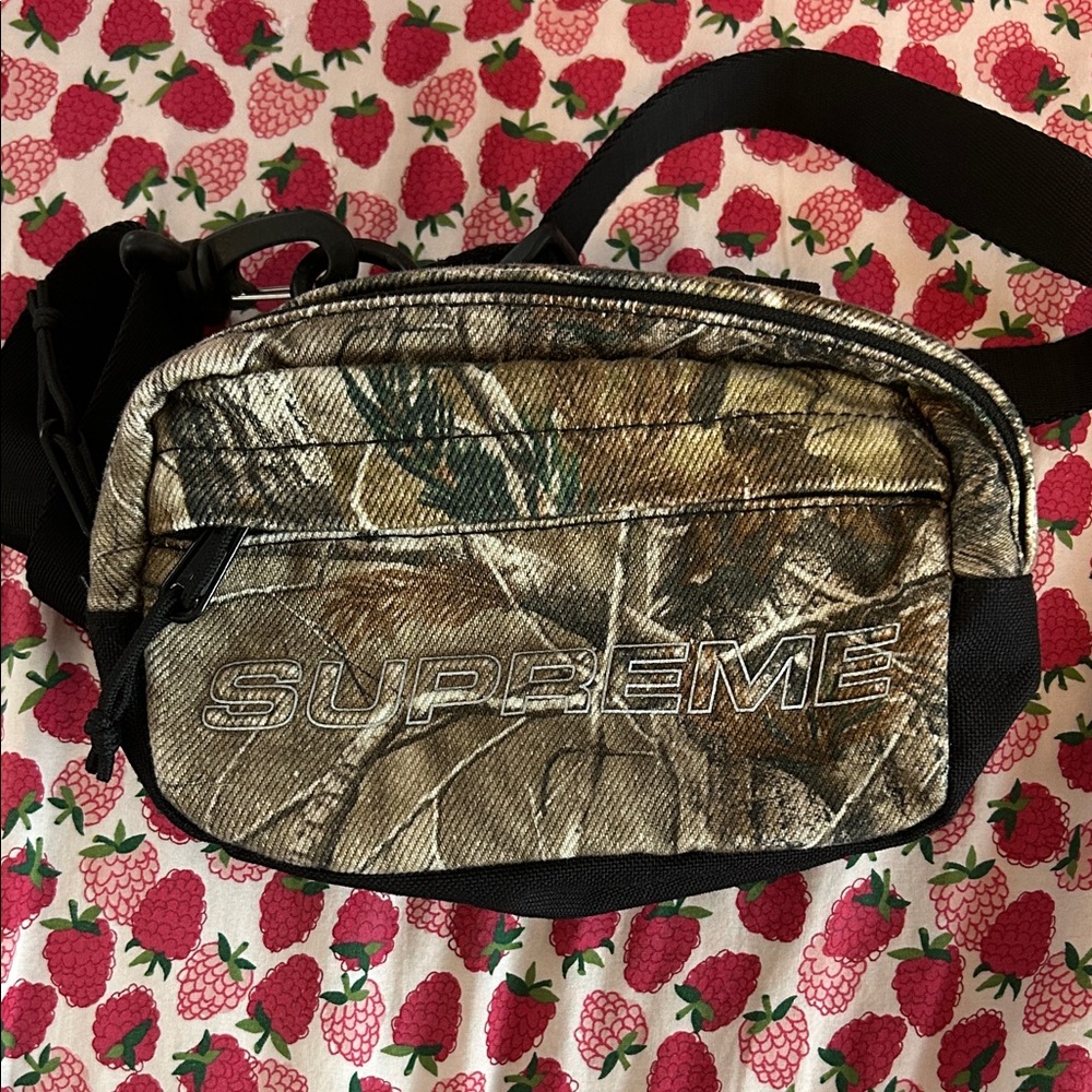 Supreme Woodland Camo Belt Bag